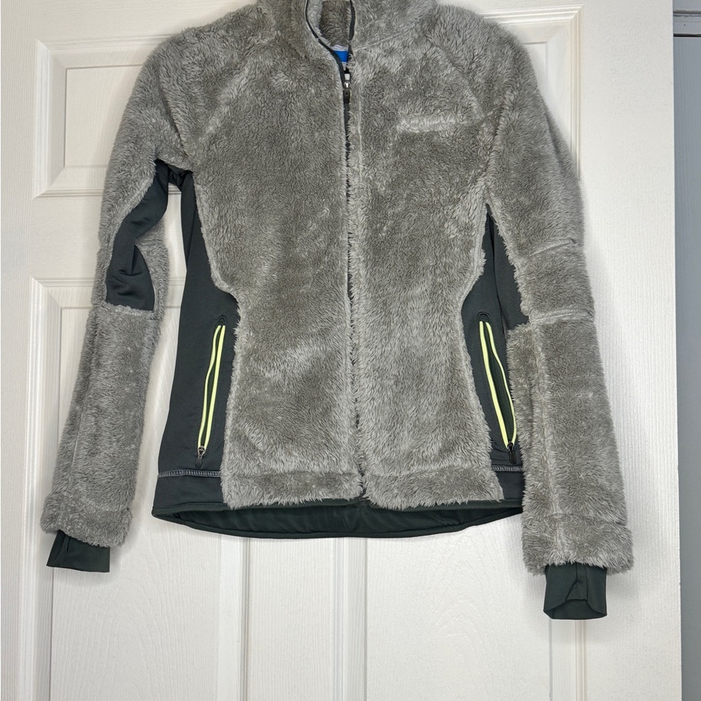 Columbia full-zip green jacket